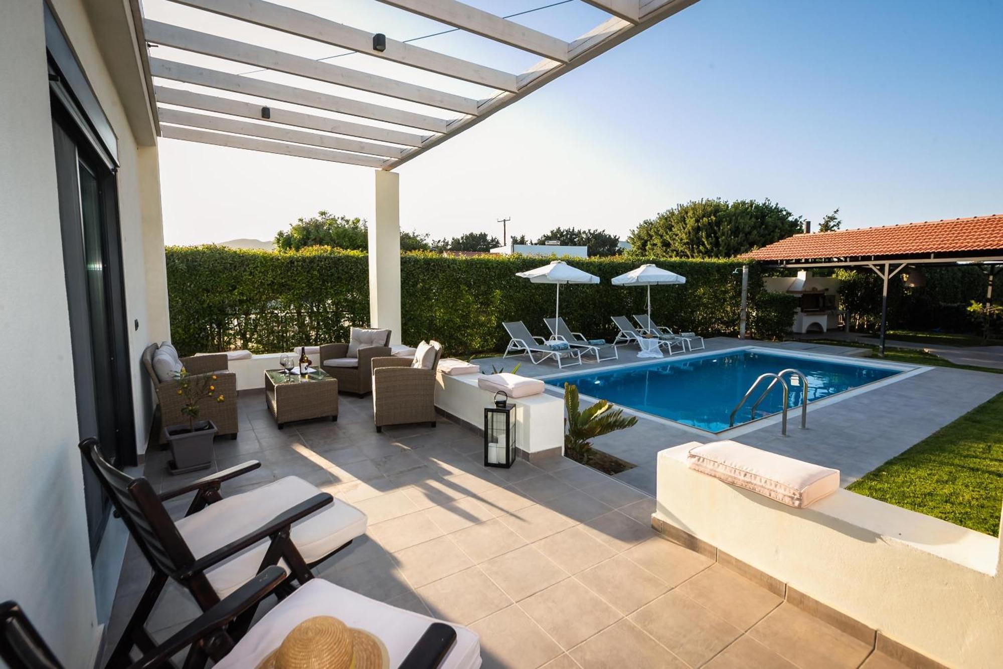 El Sueno Villa 根纳迪 外观 照片